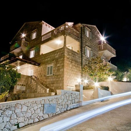 Apartments Barba Petra Dvori Sumartin Exteriér fotografie